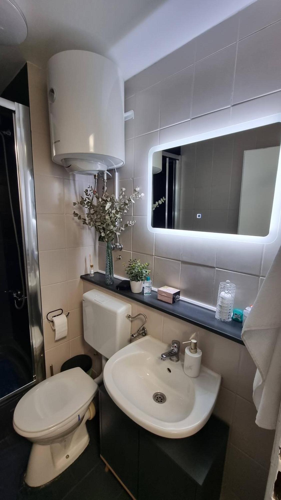 Studio Apartman 404-401 วูโควาร์ ภายนอก รูปภาพ